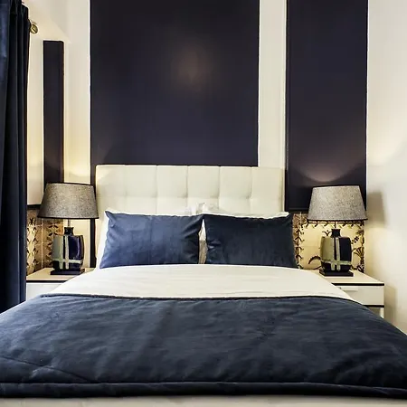 Ph Downtown 3*