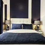 Ph Downtown 3*