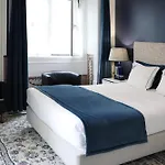 B&B Ph Downtown